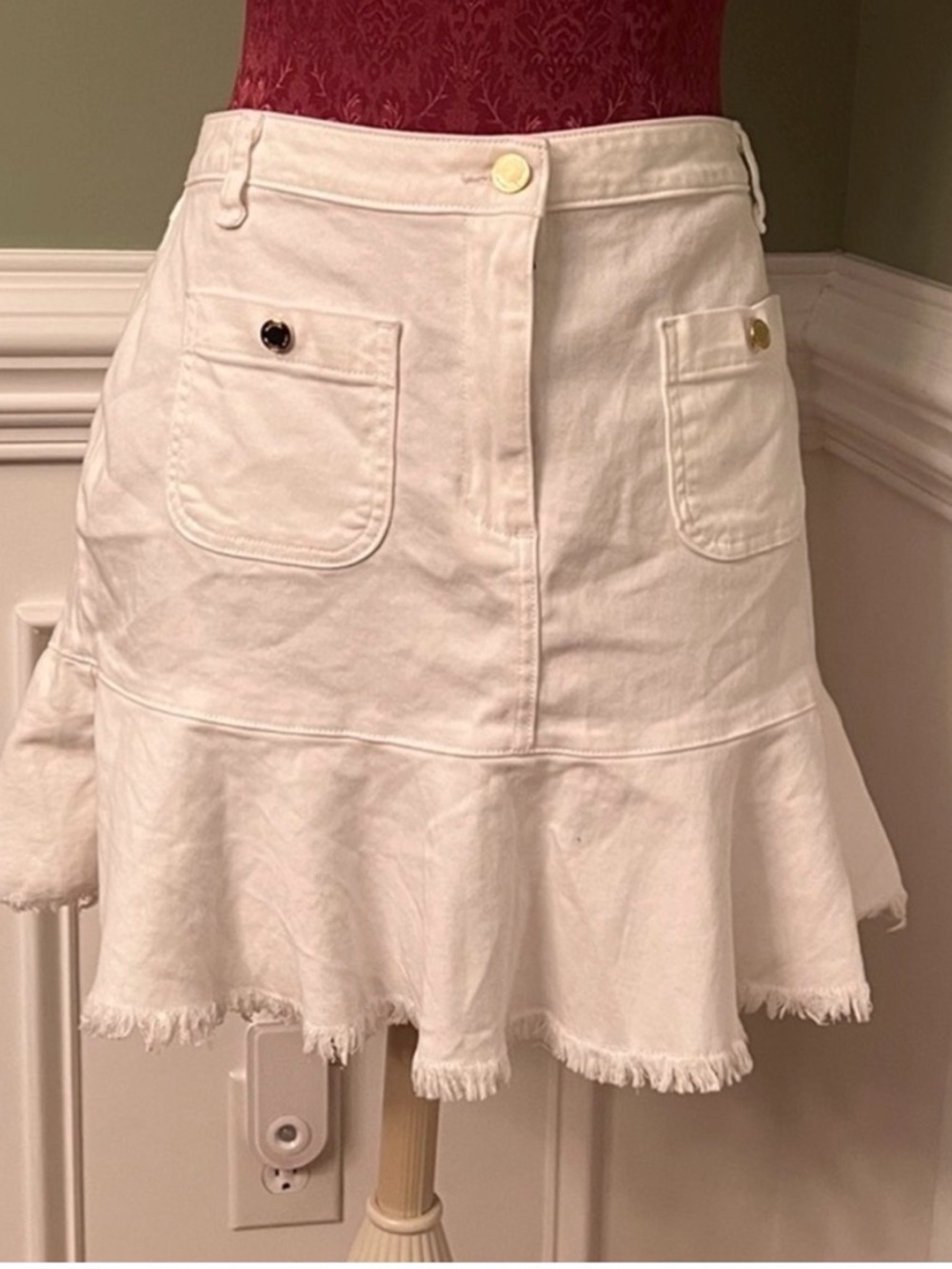 Michaell Kors Flounce Denim Skirt size 2 - Picture 4 of 16